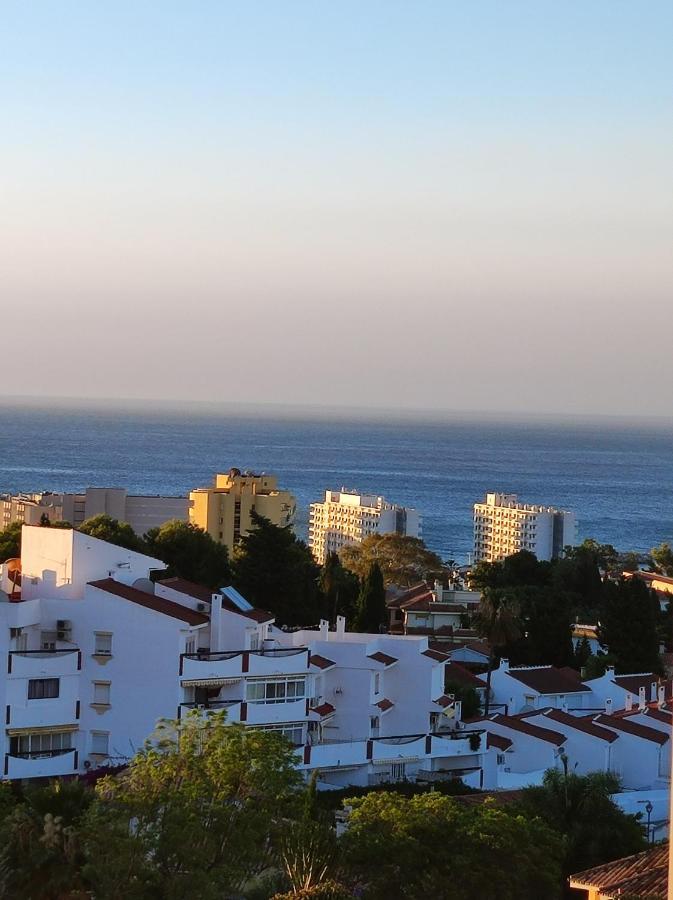 Saltillo Alto Gray Studio. Vistas Al Mar Y Piscina Torremolinos Eksteriør bilde