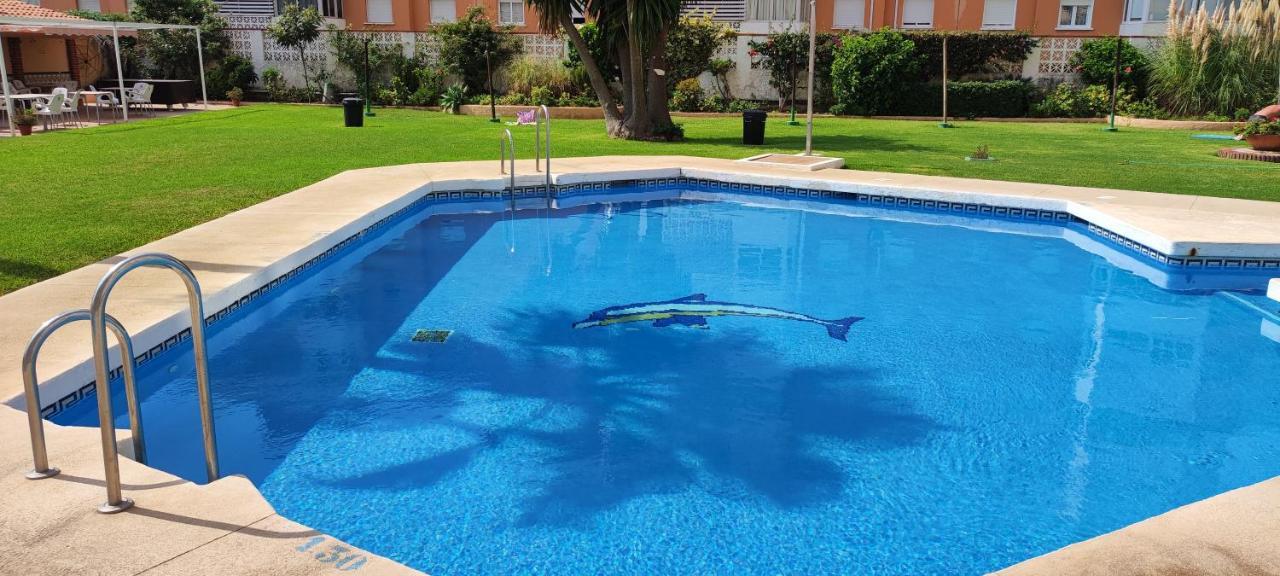 Saltillo Alto Gray Studio. Vistas Al Mar Y Piscina Torremolinos Eksteriør bilde